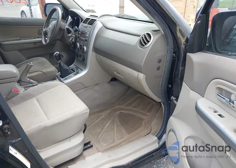 2010 Suzuki Grand Vitara z USA, uszkodzony, nr VIN JS3TE0D10A4100015